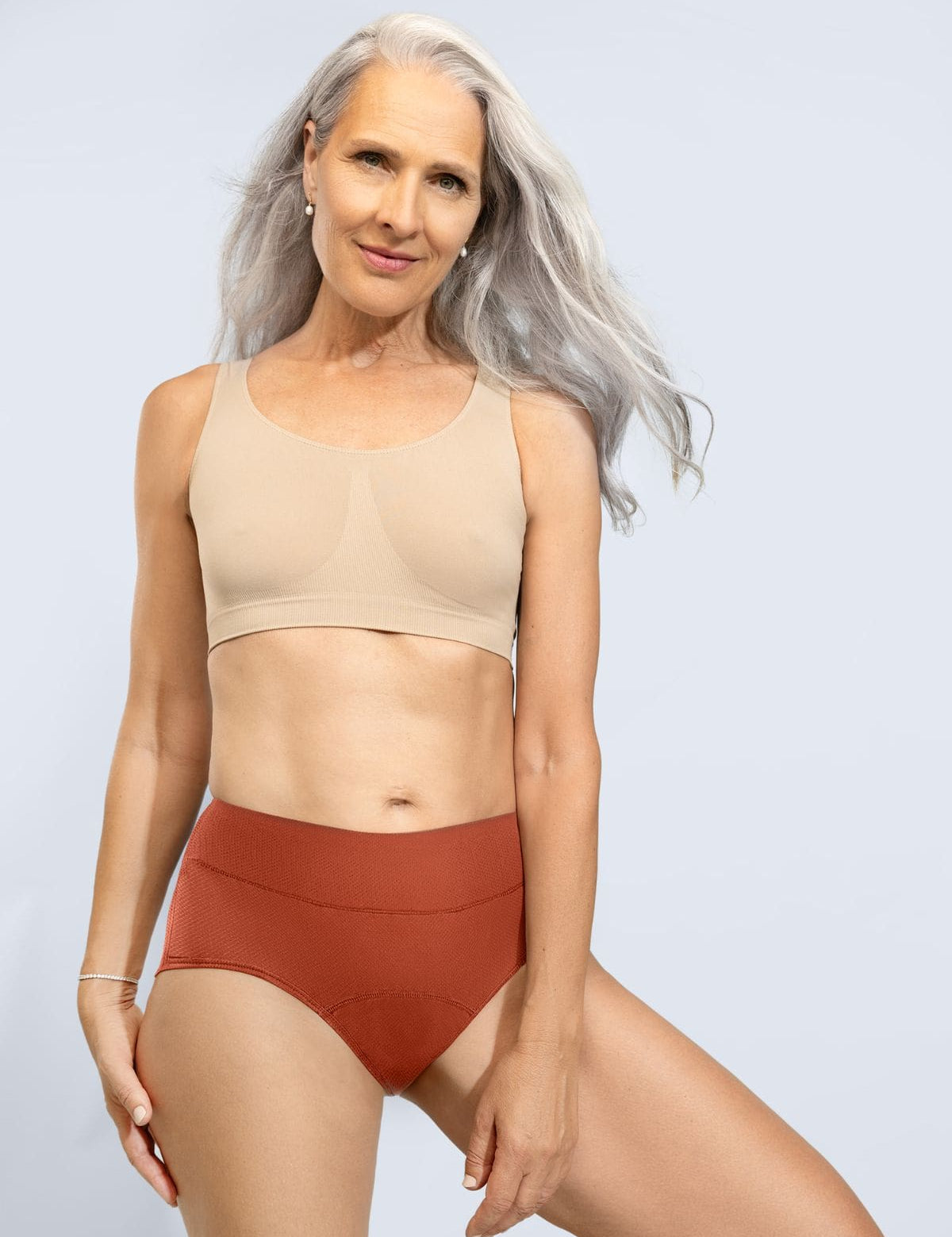 High-Waisted Leak-Proof Briefs – Invisible Confidence